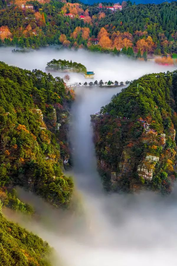 山间流云图-徐崇毅.jpg