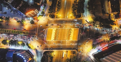 拓宽改造展新貌 长虹立交桥通车